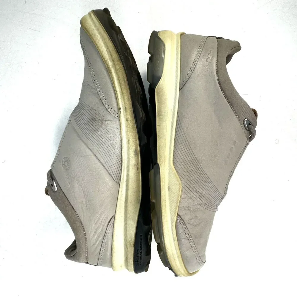 ECCO BIOM HYBRID 3 Womens 7 / 38 Gore-Tex Golf Shoes Yak Leather Spikeless Grey